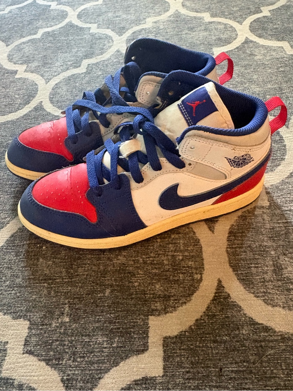 Like new Jordan High-Top Basketball Sneakers - Blue/Red/White